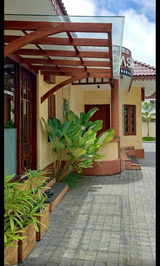 Hotel Casa Orchid à Alappuzha Extérieur photo