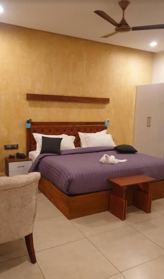 Hotel Casa Orchid à Alappuzha Extérieur photo
